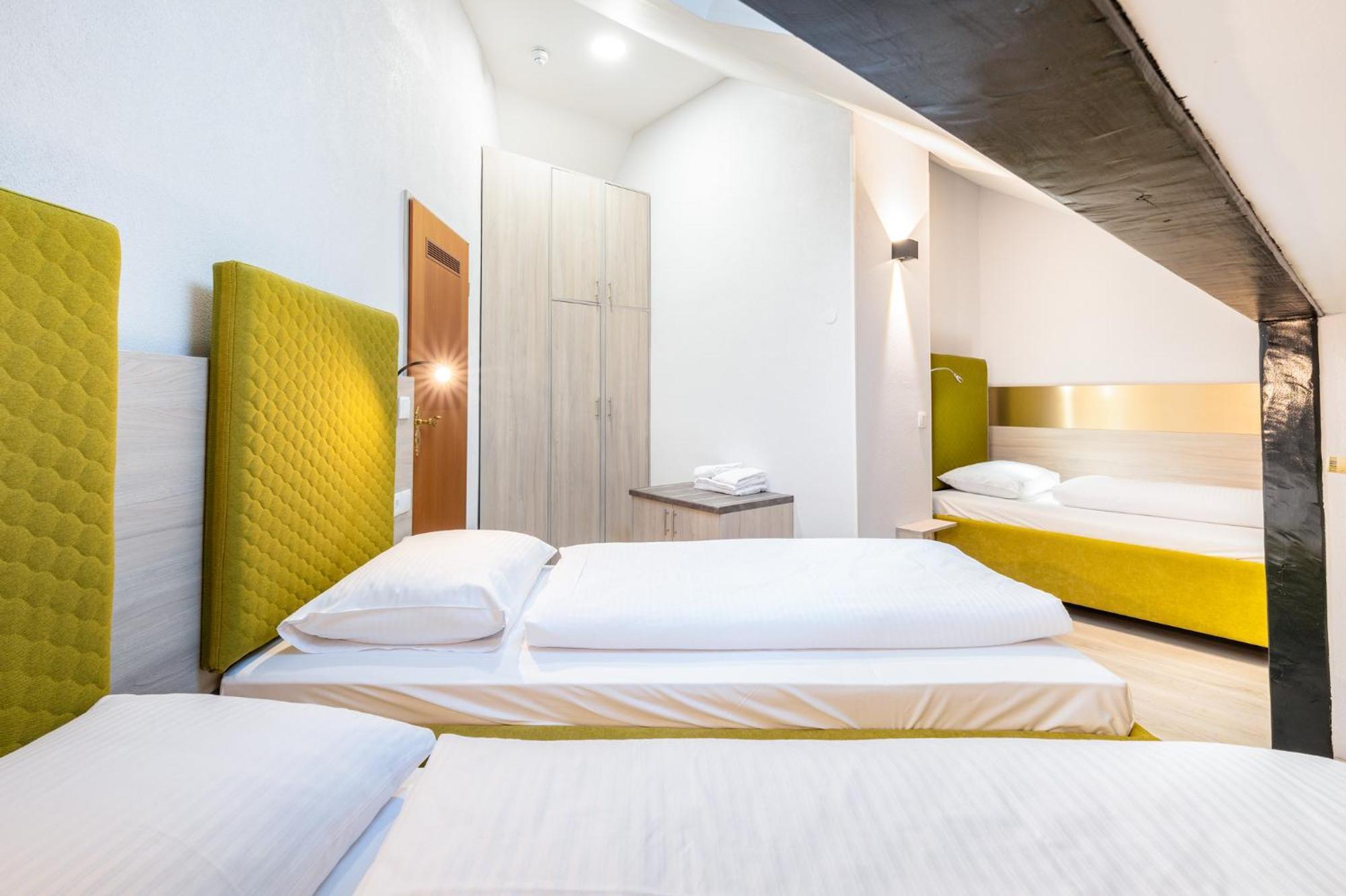 Am Spichernplatz 3* Dusseldorf